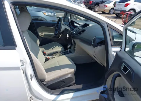 2015 Ford Fiesta Se из США, поврежденный, VIN 3FADP4BJXFM108387